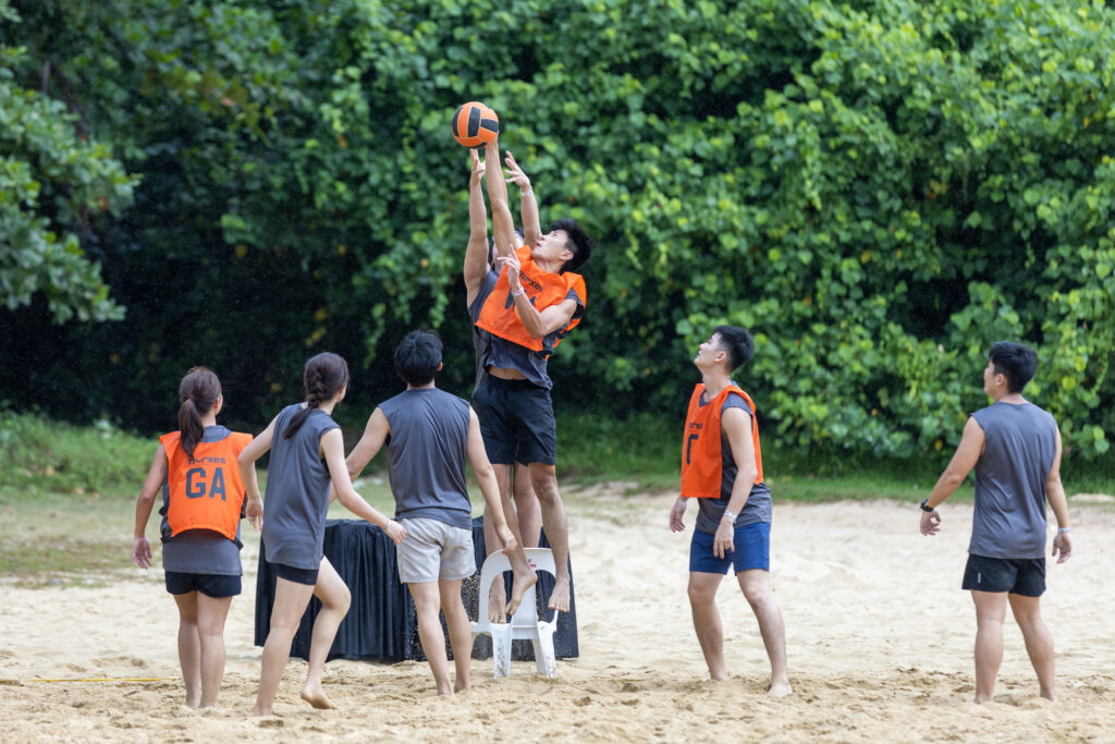 SITizens in action for Captain’s Ball, Frisbee, and Futsal.